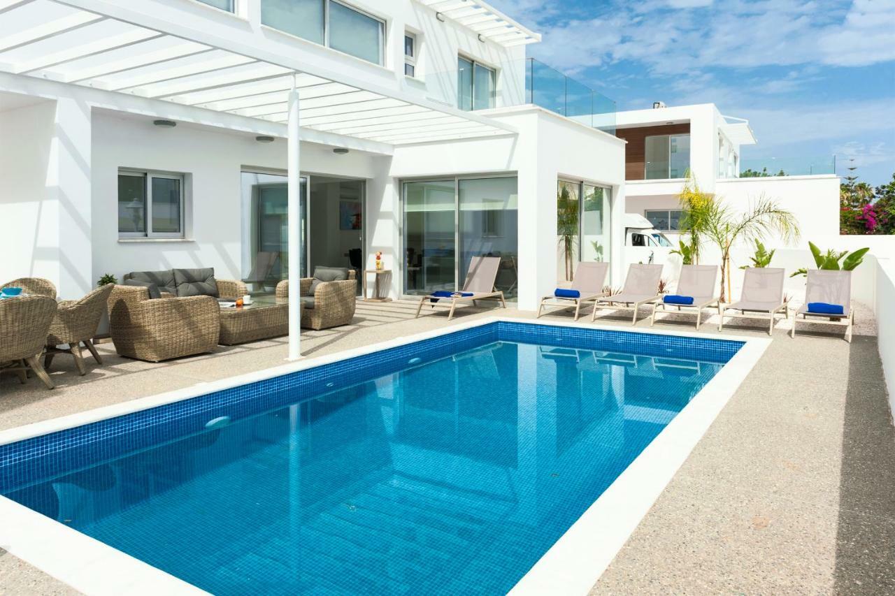 Villa Roberta Ayia Napa Exteriör bild