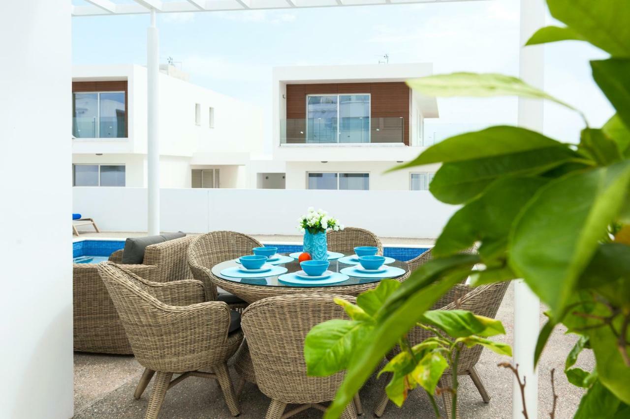 Villa Roberta Ayia Napa Exteriör bild