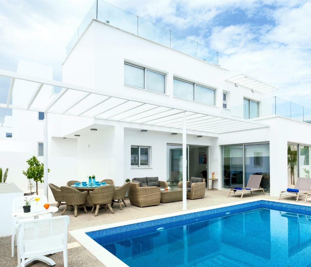 Villa Roberta Ayia Napa Exteriör bild